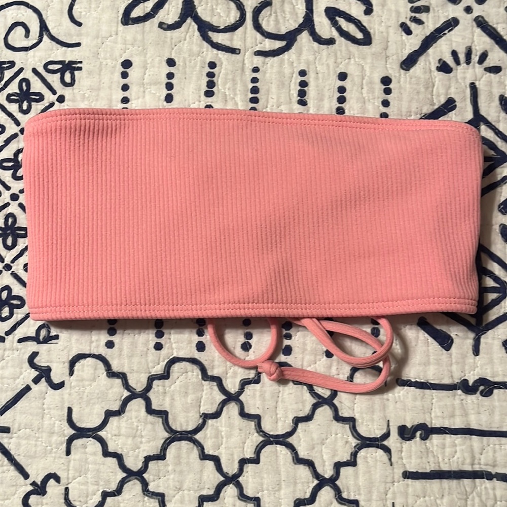 Pink bandeau ribbed, bathing suit top. With laced tie back